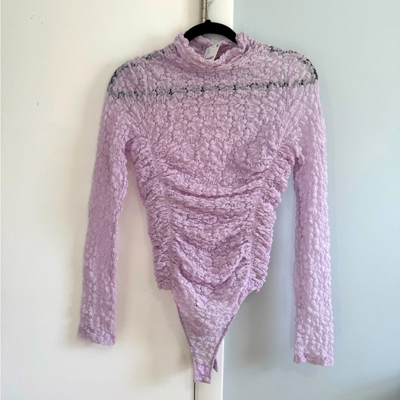 Free people. Lavender Lace Long Sleeve Bodysuit. Size small - Picture 3 of 8
